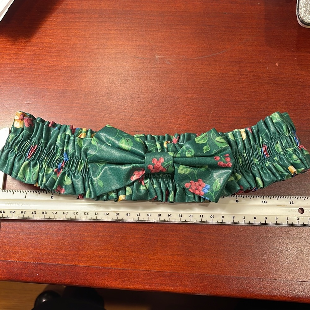 Longaberger Medium Garter EMERALD VINE pattern NWT